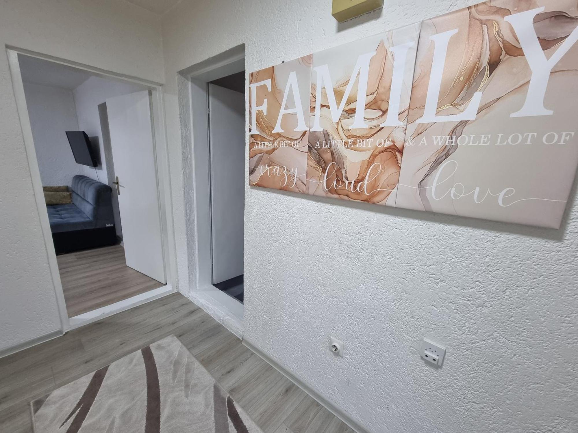 Apartman Family SJJ Eksteriør billede